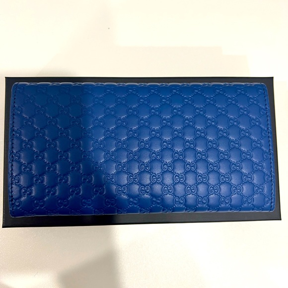 Authentic Gucci wallet - Picture 2 of 5